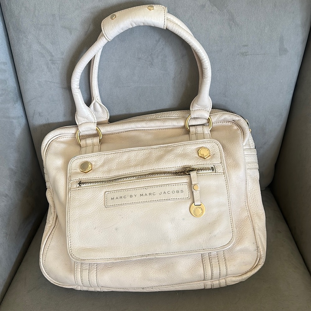 Super cute, off-white Marc by Marc Jacobs bag.